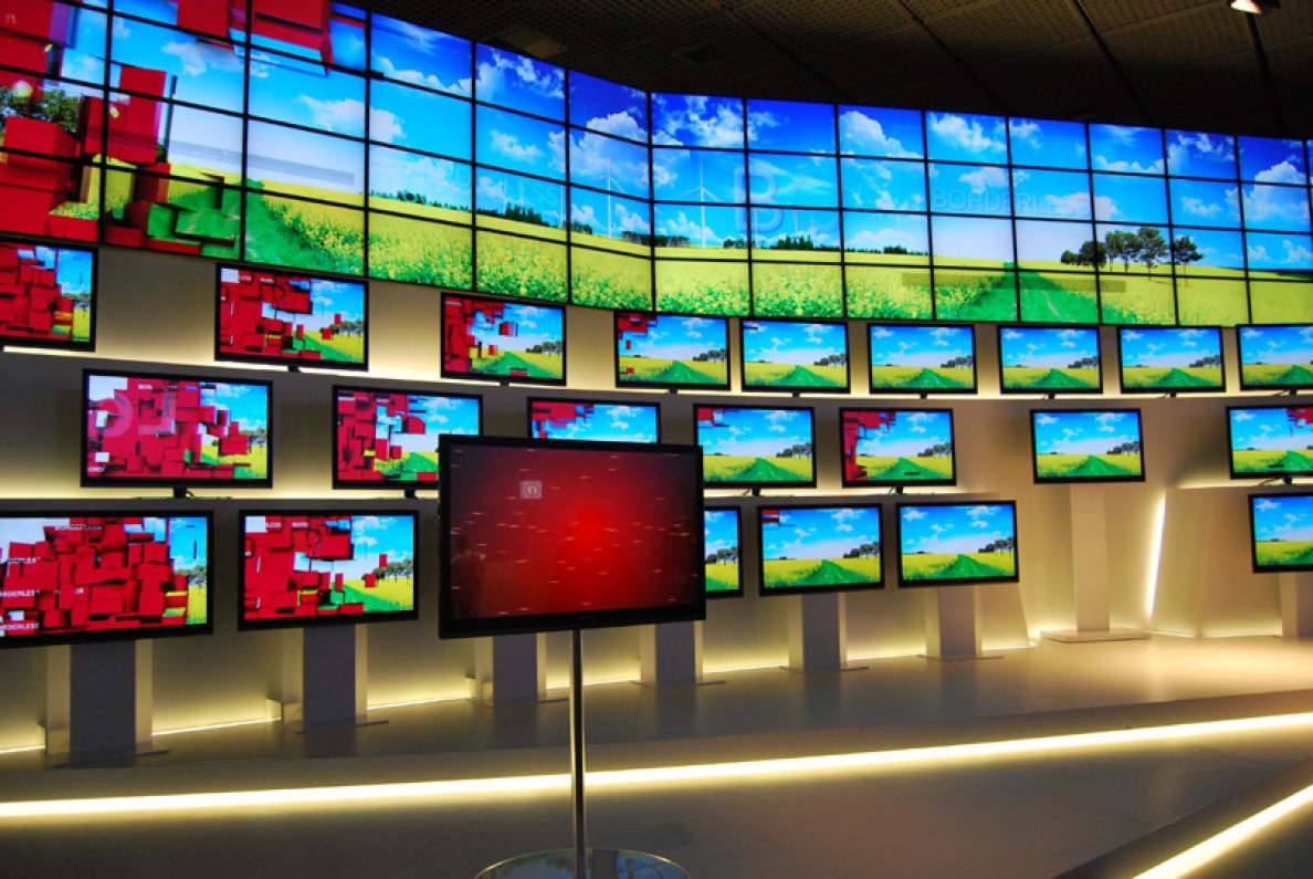 Az lg standja nagyon impozáns volt