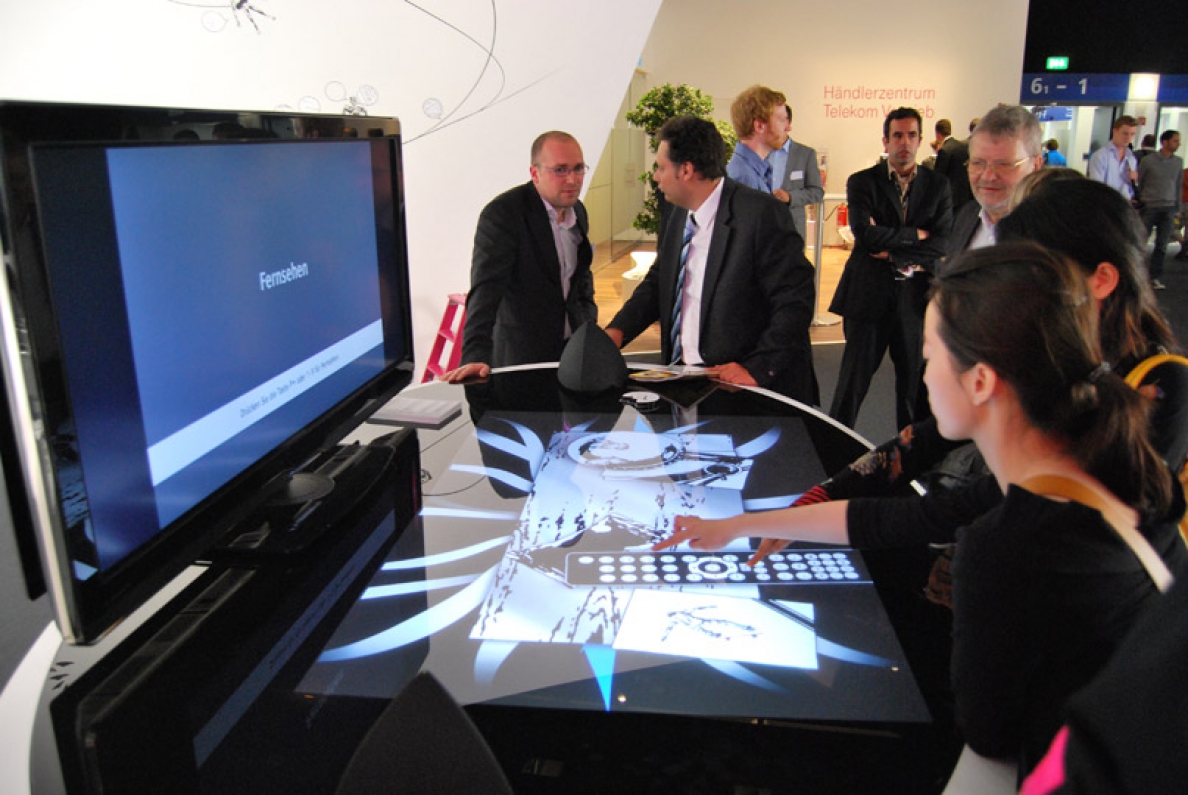 Érintőképernyős távirányító :)