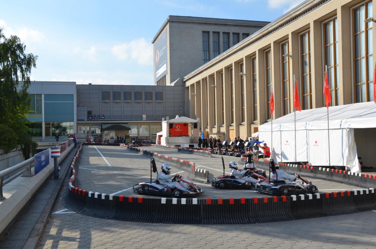 Volt gokart lehetőség is