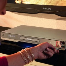 PHILIPS BDP7500S2 Audio-Video / Hifi / Multimédia - CD / DVD / Blu-Ray / Multimédia készülék - Blu-ray lejátszó - 812