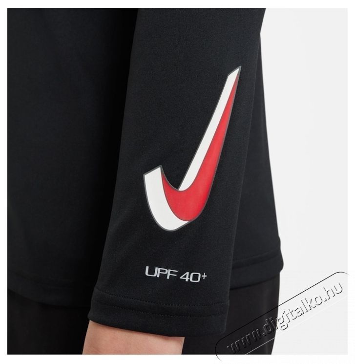 NIKE 3D Combo Long Sleeve Hydroguard Gyermek &uacute;sz&oacute;felső UPF 40+ UV v&eacute;delemmel, L-es m&eacute;ret, fekete H&aacute;ztart&aacute;s / Otthon / K&uuml;lt&eacute;r - J&aacute;t&eacute;k / Sport - Kieg&eacute;sz&iacute;tő - 534532