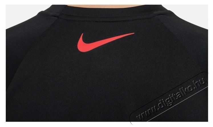 NIKE 3D Combo Long Sleeve Hydroguard Gyermek &uacute;sz&oacute;felső UPF 40+ UV v&eacute;delemmel, L-es m&eacute;ret, fekete H&aacute;ztart&aacute;s / Otthon / K&uuml;lt&eacute;r - J&aacute;t&eacute;k / Sport - Kieg&eacute;sz&iacute;tő - 534532