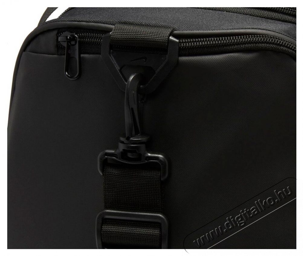 NIKE Academy Teal L Hardcase Sportt&aacute;ska, Unisex H&aacute;ztart&aacute;s / Otthon / K&uuml;lt&eacute;r - J&aacute;t&eacute;k / Sport - Kieg&eacute;sz&iacute;tő - 534497