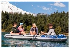 Intex Excursion Felf&uacute;jhat&oacute; 4 szem&eacute;lyes cs&oacute;nak, pumpa, evezőlap&aacute;tok, 315 x 165 x 43 cm H&aacute;ztart&aacute;s / Otthon / K&uuml;lt&eacute;r - J&aacute;t&eacute;k / Sport - V&iacute;zi j&aacute;t&eacute;k - 534319