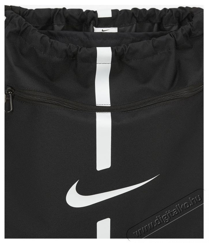 NIKE H&aacute;tizs&aacute;k, Gymsack Academy, 18 literes, unisex, fekete Fot&oacute;-Vide&oacute; kieg&eacute;sz&iacute;tők - Fot&oacute;-vide&oacute; t&aacute;ska / tok - H&aacute;tizs&aacute;k - 534490