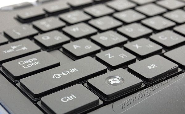 A4-Tech X-Slim KD-800L USB kék ledes billentyűzet HU Iroda és számítástechnika - Billentyűzet / billentyűzet szett - Vezetékes - 323805