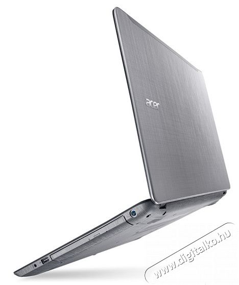 Acer Aspire F5-573G-554T 15,6" FHD/Intel Core i5-6200U 2,3GHz/4GB/1TB/DVD író/ezüst Iroda és számítástechnika - Notebook - 311047