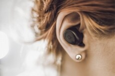 Acme BH412 True Wireless Bluetooth fülhallgató/headset fekete Audio-Video / Hifi / Multimédia - Fül és Fejhallgatók - Fülhallgató mikrofonnal / headset - 367371