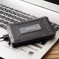 Adata ED600 fekete (AED600-U31-CBK) USB 3.2 külső SSD/HDD ház Újdonságok - Új termékek - 367417