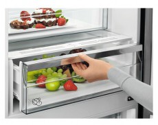 AEG RCB736E7MX HŰTŐ ALULFAGYASZTÓS NF Konyhai termékek - Hűtő, fagyasztó (szabadonálló) - Alulfagyasztós kombinált hűtő - 505362
