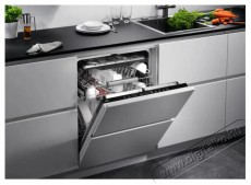 AEG 9000 ComfortLift FSE94848P Norm&aacute;l (60cm) be&eacute;p&iacute;thető mosogat&oacute;g&eacute;p &Uacute;jdons&aacute;gok - &Uacute;j term&eacute;kek - 526772