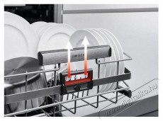 AEG 9000 ComfortLift FSE94848P Norm&aacute;l (60cm) be&eacute;p&iacute;thető mosogat&oacute;g&eacute;p &Uacute;jdons&aacute;gok - &Uacute;j term&eacute;kek - 526772