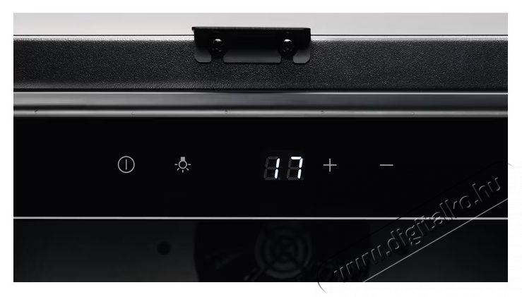 AEG AWUS052B5B Be&eacute;p&iacute;thető borhűtő, 145L, 52 palack, Elektronikus ir&aacute;ny&iacute;t&aacute;s, Fa polcok, Megford&iacute;that&oacute; ajt&oacute;, G energiaoszt&aacute;ly, 82 cm, Fekete Konyhai term&eacute;kek - Hűtő, fagyaszt&oacute; (be&eacute;p&iacute;thető) - Borhűtő - 534073