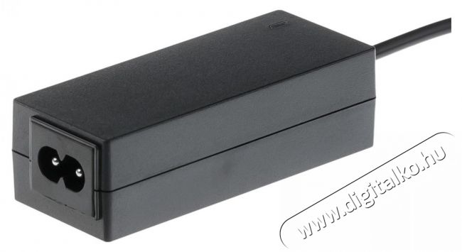 Akyga AK-ND-21 19V/1,58A/30W 5,5x1,7mm notebook hálózati töltő Egyéb - Nem forgalmazzuk ! - 385877