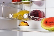 Amica FK2965.3LAA retro alulfagyasztós hűtőszekrény Konyhai termékek - Hűtő, fagyasztó (szabadonálló) - Alulfagyasztós kombinált hűtő - 345077