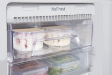 Amica BK3185.4DFCAA beépíthető hűtőszekrény Konyhai termékek - Hűtő, fagyasztó (beépíthető) - Alulfagyasztós kombinált hűtő - 349842