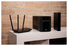 APC EASY UPS BVX 1600VA line interactive schuko szünetmentes tápegység Iroda és számítástechnika - Egyéb számítástechnikai termék - 455885
