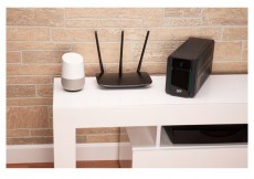 APC EASY UPS BVX 700VA line interactive schuko szünetmentes tápegység Iroda és számítástechnika - Egyéb számítástechnikai termék - 456064
