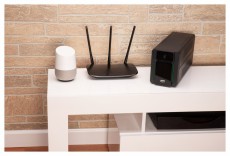 APC EASY UPS BVX 700VA line interactive schuko szünetmentes tápegység Iroda és számítástechnika - Egyéb számítástechnikai termék - 456064