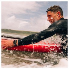 Apple Watch Series 10 42mm Cellular Slate Titanium Case with Black Sport Band - S/M Mobil / Kommunik&aacute;ci&oacute; / Smart - Okos eszk&ouml;z - Okos&oacute;ra - 523672