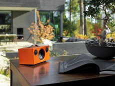 Audio Pro T-5 Bluetooth-os hangszóró - narancs Audio-Video / Hifi / Multimédia - Hordozható, vezeték nélküli / bluetooth hangsugárzó - Hordozható, vezeték nélküli / bluetooth hangsugárzó - 340542