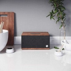 Audio Pro BT5 Bluetooth hangszóró - dió barna Audio-Video / Hifi / Multimédia - Hordozható, vezeték nélküli / bluetooth hangsugárzó - Hordozható, vezeték nélküli / bluetooth hangsugárzó - 351284
