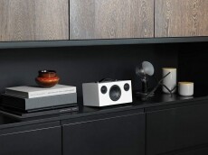 Audio Pro T-5 Bluetooth-os hangszóró - fehér Audio-Video / Hifi / Multimédia - Hordozható, vezeték nélküli / bluetooth hangsugárzó - Hordozható, vezeték nélküli / bluetooth hangsugárzó - 340540
