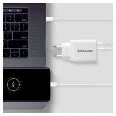 Axagon ACU-PQ22 QC3.0 + USB-C fali töltő Mobil / Kommunikáció / Smart - Mobiltelefon kiegészítő / tok - Hálózati-, autós töltő - 391112