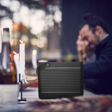 Bang&Olufsen Beolit 17 hordozható hangszóró - kőszürke Audio-Video / Hifi / Multimédia - Hordozható, vezeték nélküli / bluetooth hangsugárzó - Hordozható, vezeték nélküli / bluetooth hangsugárzó - 363311