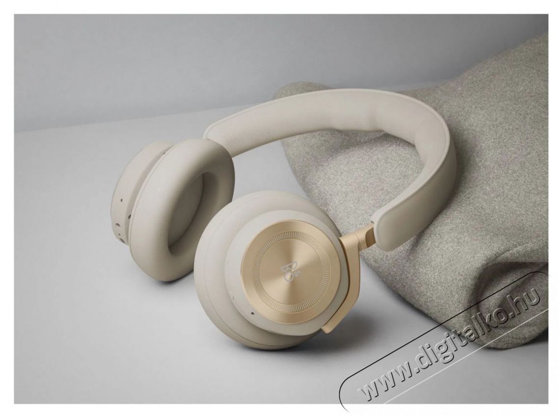 Bang&Olufsen Beoplay HX Gold Tone Audio-Video / Hifi / Multim&eacute;dia - F&uuml;l &eacute;s Fejhallgat&oacute;k - Fejhallgat&oacute; - 518511