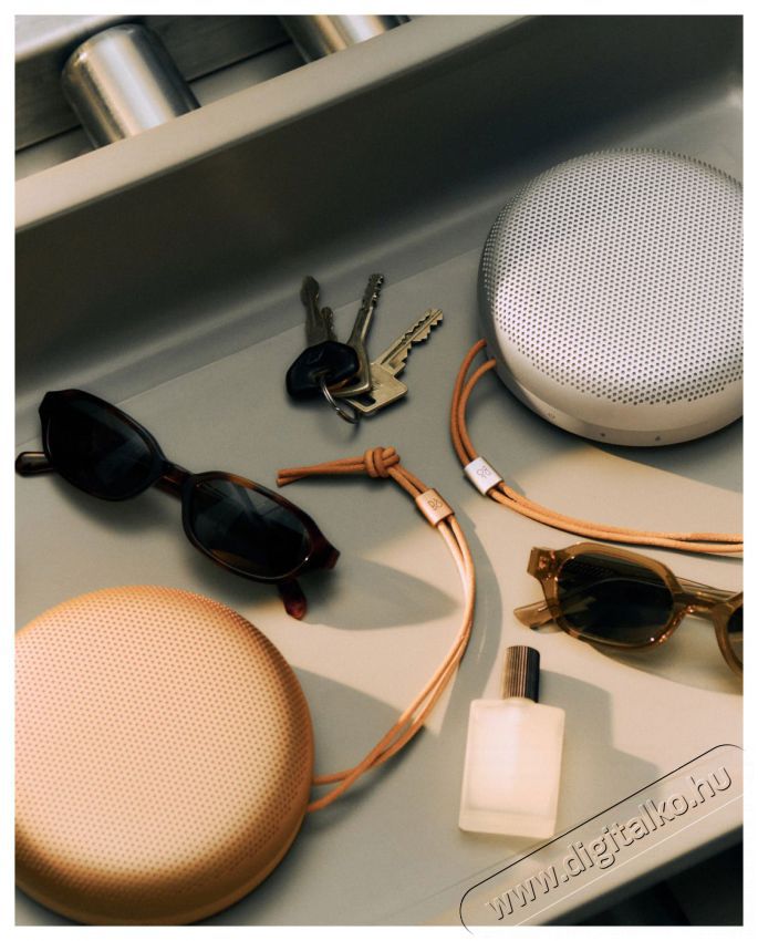 Bang&Olufsen Beosound A1 3rd Gen. Honey Tone Audio-Video / Hifi / Multim&eacute;dia - Hordozhat&oacute;, vezet&eacute;k n&eacute;lk&uuml;li / bluetooth hangsug&aacute;rz&oacute; - Hordozhat&oacute;, vezet&eacute;k n&eacute;lk&uuml;li / bluetooth hangsug&aacute;rz&oacute; - 523960