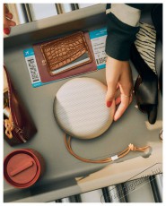 Bang&Olufsen Beosound A1 3rd Gen. Natural Aluminium Audio-Video / Hifi / Multim&eacute;dia - Hordozhat&oacute;, vezet&eacute;k n&eacute;lk&uuml;li / bluetooth hangsug&aacute;rz&oacute; - Hordozhat&oacute;, vezet&eacute;k n&eacute;lk&uuml;li / bluetooth hangsug&aacute;rz&oacute; - 523958