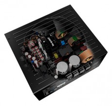 BE QUIET ! STRAIGHT POWER 11 650W 80+ Platinum ventill&aacute;torral dobozos t&aacute;pegys&eacute;g Iroda &eacute;s sz&aacute;m&iacute;t&aacute;stechnika - Egy&eacute;b sz&aacute;m&iacute;t&aacute;stechnikai term&eacute;k - 462893
