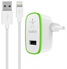 Belkin Apple Lightning fehér töltő + kábel (F8J025VF04-WHT) Mobil / Kommunikáció / Smart - Mobiltelefon kiegészítő / tok - Hálózati-, autós töltő - 323758