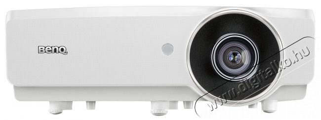 BenQ MH684 1080p DLP 3D projektor Televíziók - Kivetítő - Kivetítő - 323863