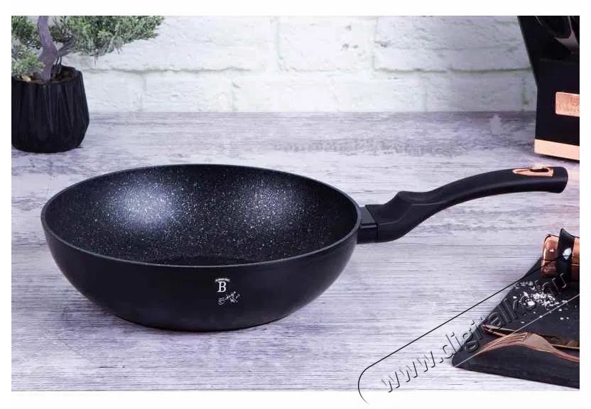 Berlinger Haus WOK serpenyő m&aacute;rv&aacute;ny fel&uuml;lettel 28cm Black Rose Collection BH-1638 Konyhai term&eacute;kek - Ed&eacute;ny - Wok serpenyő - 529280