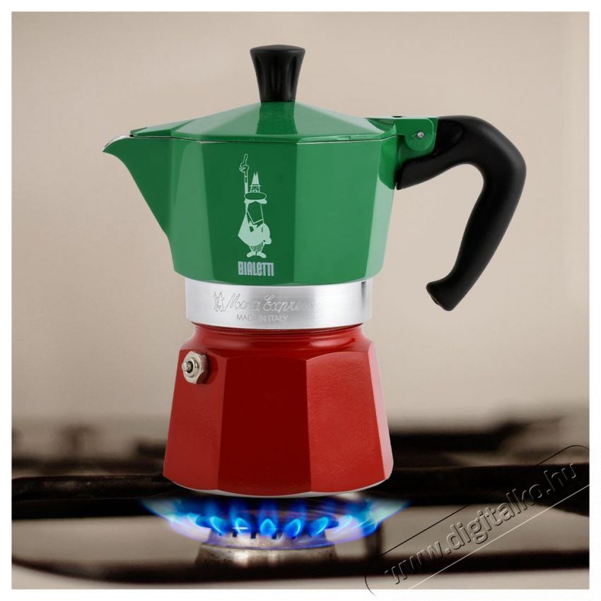 Bialetti Moka Express ITALIA, hatszem&eacute;lyes Konyhai term&eacute;kek - K&aacute;v&eacute;főző / k&aacute;v&eacute;&ouml;rlő / kieg&eacute;sz&iacute;tő - Kotyog&oacute; k&aacute;v&eacute;főző - 524353
