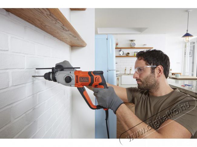 Black&Decker BEHS02K-QS fúrókalapács Háztartás / Otthon / Kültér - Szerszám - Fúró / fúrókalapács - 378250