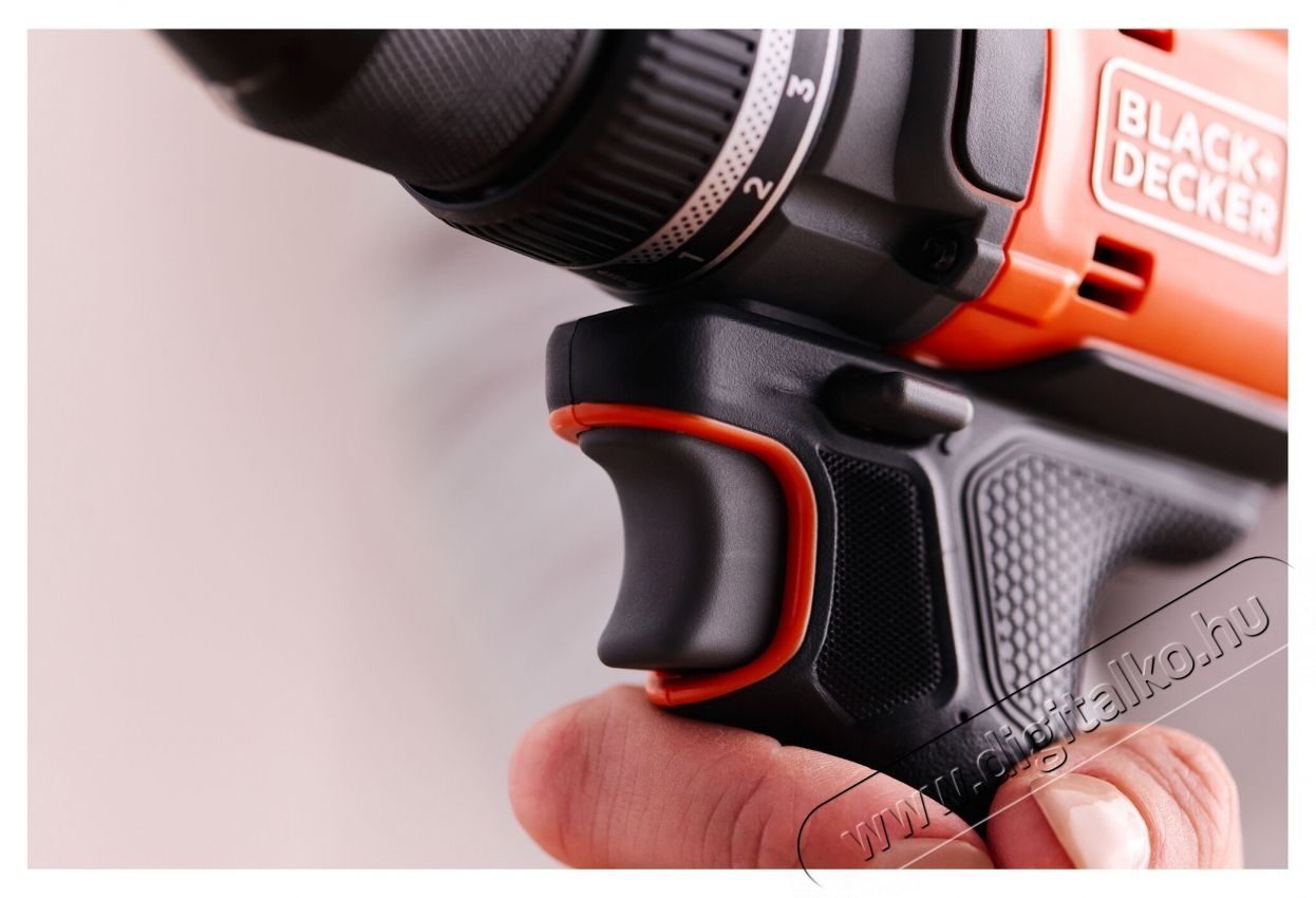 Black & Decker BLD682D2XK akkus kompakt f&uacute;r&oacute; &eacute;s csavarh&uacute;z&oacute; H&aacute;ztart&aacute;s / Otthon / K&uuml;lt&eacute;r - Szersz&aacute;m - F&uacute;r&oacute; / f&uacute;r&oacute;kalap&aacute;cs - 534909