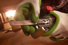 Bosch EasyCut 12 akkumul&aacute;toros k&eacute;zi fűr&eacute;sz H&aacute;ztart&aacute;s / Otthon / K&uuml;lt&eacute;r - Szersz&aacute;m - K&ouml;r / dekop&iacute;r / sz&uacute;r&oacute; fűr&eacute;sz - 362513
