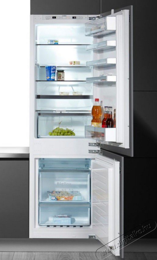 Bosch KIN86AF30 Serie 6 No Frost beépíthető alulfagyasztós hűtőszekrény Konyhai termékek - Hűtő, fagyasztó (beépíthető) - Alulfagyasztós kombinált hűtő - 317255