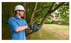 Bosch 06008B8000 Chain Saw UniversalChain 18 akkumulátoros láncfűrész Háztartás / Otthon / Kültér - Kültér / kerti termék / grill - Láncfűrész - 386180