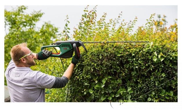 Bosch AdvancedHedgeCut 70 elektromos s&ouml;v&eacute;nyv&aacute;g&oacute; H&aacute;ztart&aacute;s / Otthon / K&uuml;lt&eacute;r - K&uuml;lt&eacute;r / kerti term&eacute;k / grill - S&ouml;v&eacute;ny / k&eacute;zi fű &eacute;s lomb v&aacute;g&oacute; - 414841