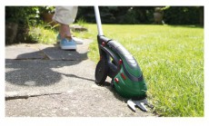 Bosch Isio 3 akkumulátoros bokorvágó Háztartás / Otthon / Kültér - Kültér / kerti termék / grill - Sövény / kézi fű és lomb vágó - 414925