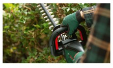 Bosch Advanced HedgeCut 36V-65-28 akkumulátoros sövényvágó Háztartás / Otthon / Kültér - Kültér / kerti termék / grill - Sövény / kézi fű és lomb vágó - 415509