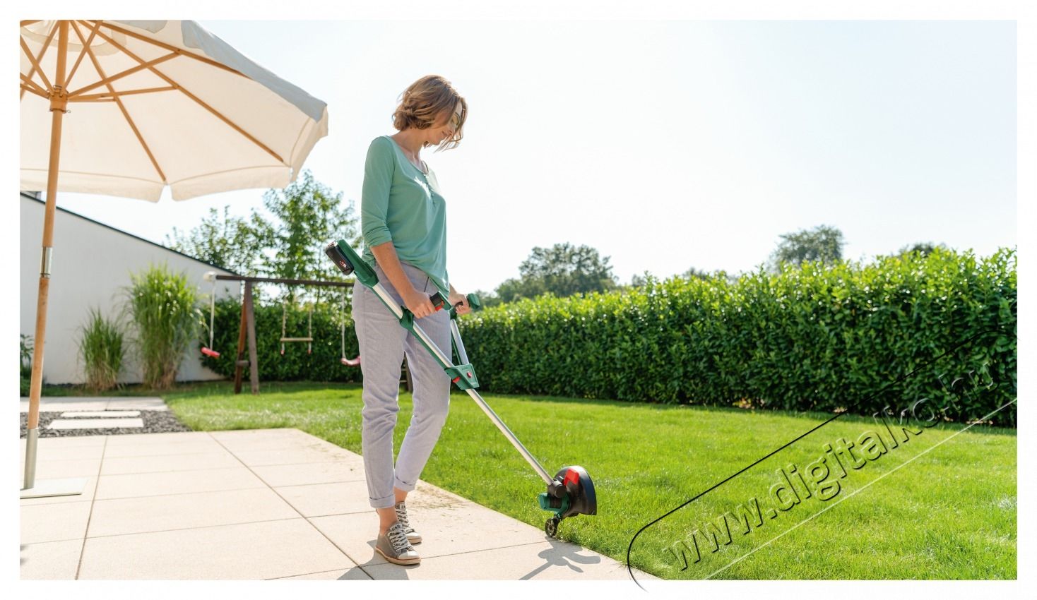 Bosch UniversalGrassCut 18V-26 akku &eacute;s t&ouml;ltő n&eacute;lk&uuml;l akkus fűszeg&eacute;lyny&iacute;r&oacute; H&aacute;ztart&aacute;s / Otthon / K&uuml;lt&eacute;r - K&uuml;lt&eacute;r / kerti term&eacute;k / grill - Motoros fűkasza / szeg&eacute;lyny&iacute;r&oacute; - 415425