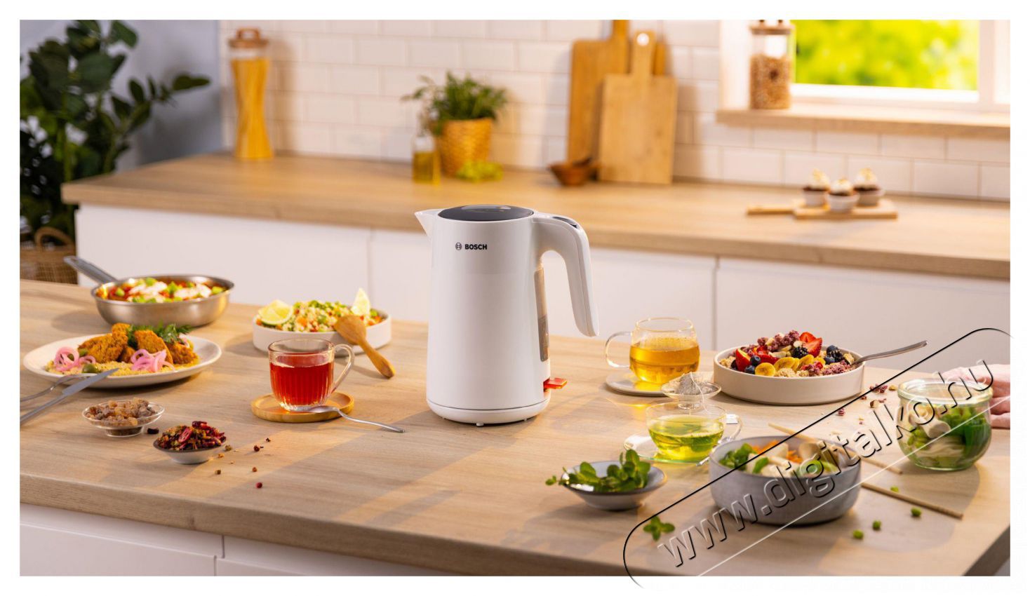 Bosch TWK2M161 MyMoments Konyhai term&eacute;kek - V&iacute;zforral&oacute; / teafőző - 512937