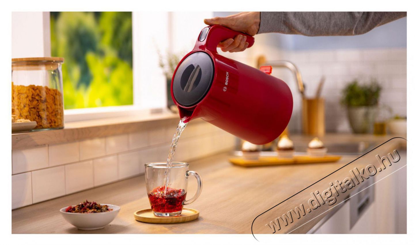 Bosch TWK2M164 MyMoments Konyhai term&eacute;kek - V&iacute;zforral&oacute; / teafőző - 512938