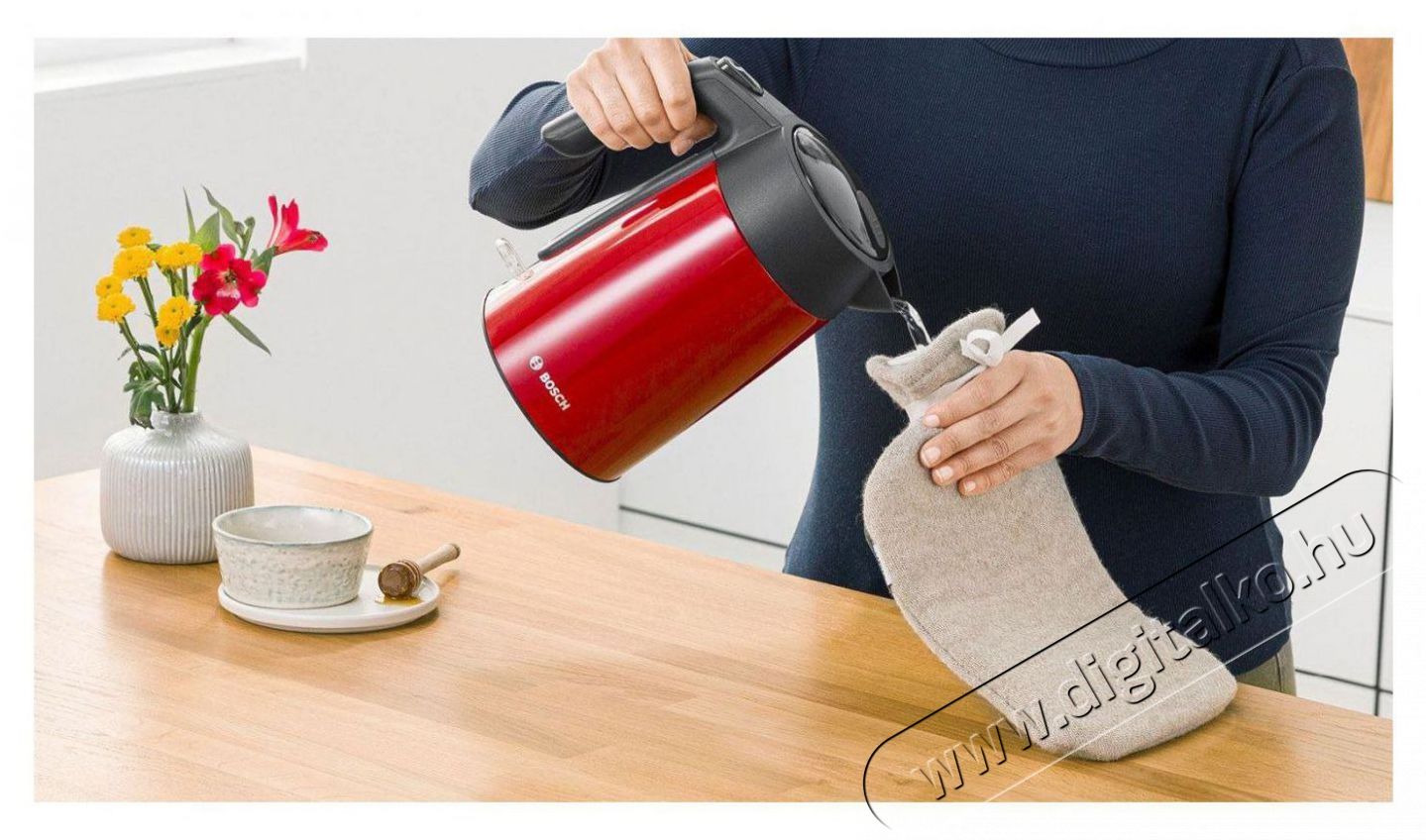 Bosch TWK7L464 Konyhai term&eacute;kek - V&iacute;zforral&oacute; / teafőző - 512933