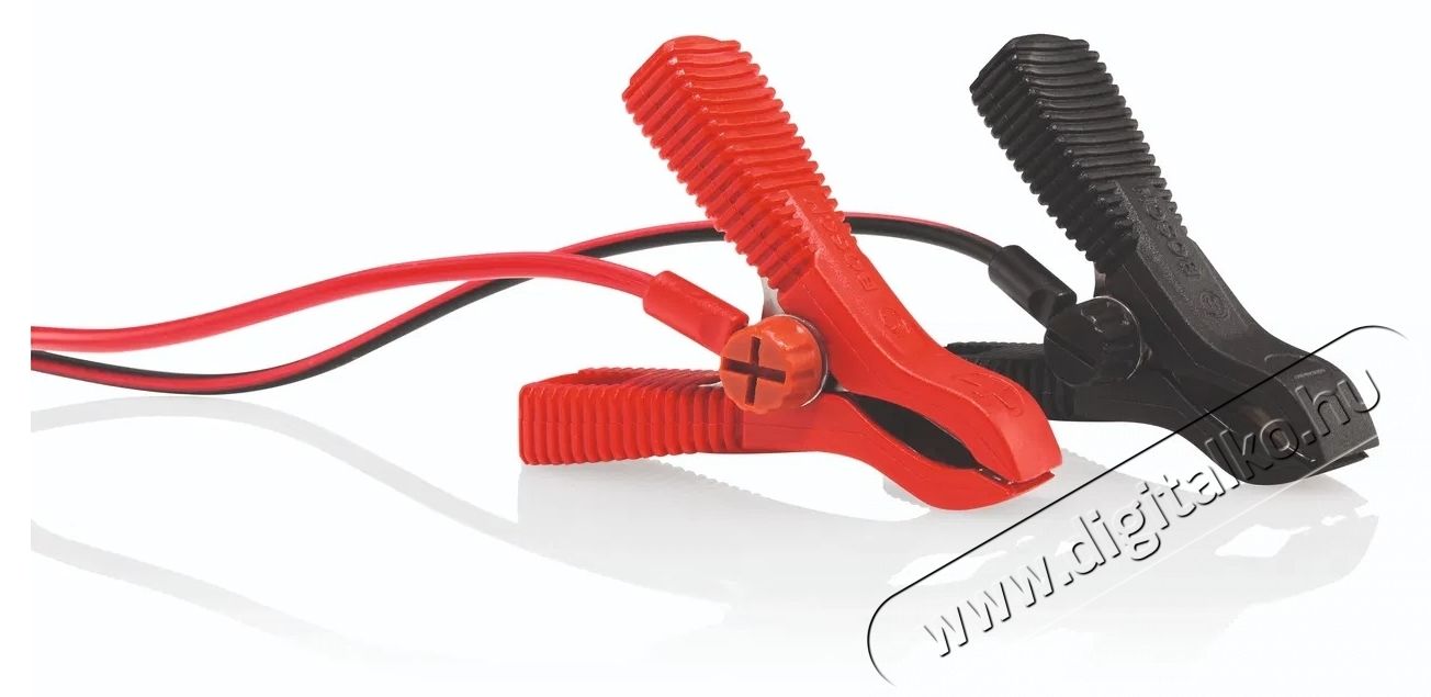 Bosch C70, 12V   24V aut&oacute; akkuml&aacute;tor t&ouml;ltő Aut&oacute;hifi / Aut&oacute; felszerel&eacute;s - Aut&oacute;s t&ouml;ltő / szivargy&uacute;jt&oacute; adapter - 531702